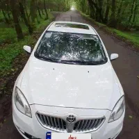 برلیانس 330 مدل 97 بی رنگ.