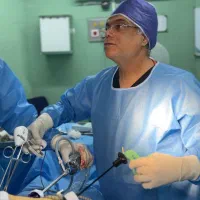 جراحی اسلیومعده بینی کاشت مو ابرو ریش سینه نیاوران