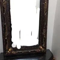 آیینه و میز