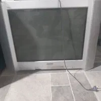 تلویزیون ۲۱ اینچ سونی سالم با یه کمد