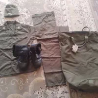 مجموعه‌ لباس سربازی