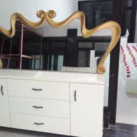 میز کنسول بزرگ بااینه بزرگ