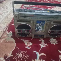 ۲عدد رادیو  اتیقه کلکسیونی قیمت  مناسب|سیستم صوتی خانگی|سمنان, |دیوار