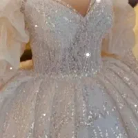 لباس عروس ومانکن