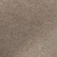 موکت قهوه‌ای تیره کارکرده