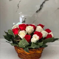 سبد گل مصنوعی