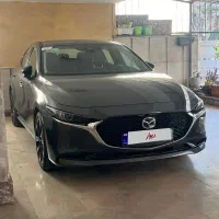 مزدا ۳ مدل ۲۰۲۵ خاکستری