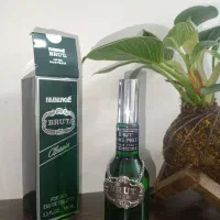 ادکلن بروت اصل