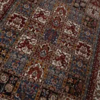 فرش کاملا نو ابعاد ۲.۱۰ در ۱.۴۰ مناسب منزل شما