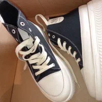 کتونی (آکبند) * زیر قیمت *