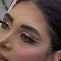 خدمات تخصصی میکاپ و شینیون عروس و همراهی