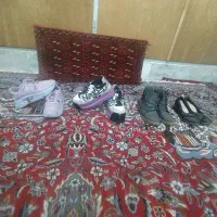 فروش انواع کتونی مردانه زنانه و بچه گانه در حد نو