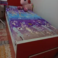 تخت نوجوان و کودک