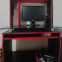 میز کامپیوتر