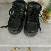 چکمه بچگانه