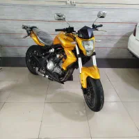 بنلی ۳۰۰ مدل ۹۸