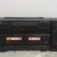 رادیو ظبط ایوا در حد نو