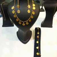 طلا و جواهرات
