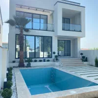 ویلا دوبلکس مدرن شهرکی با استخر