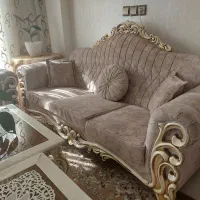 مبل نیمه سلطنتی