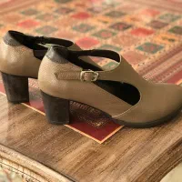 کفش پاشنه دار زنانه چرم طبیعی