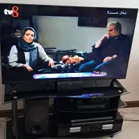 میز تلویزیون شیشه ای در حد نو|میز تلویزیون|کرج, عظیمیه|دیوار