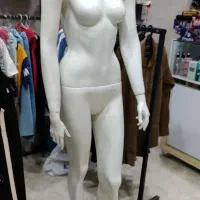 مانکن زنانه