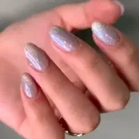 خدمات آرایشگری و زیبایی .