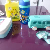 قمقمه آب و اسکوتر