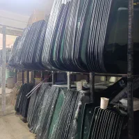 شیشه اتومبیل