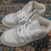 اسپرت سفید  تمام  چرم|کیف، کفش، کمربند|زابل, |دیوار