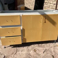 کابینت فلزی تمیز|مصالح و تجهیزات ساختمان|عطاملک, |دیوار