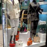 فروش ویترین مغازه زنانه