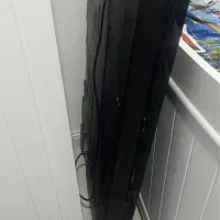 تلویزیون اسقاطی و خراب جهت استفاده از قطعات یدکی