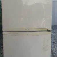 یخچال تمیز مارک قاینار خزر