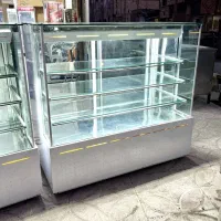 ویترین یخچالی