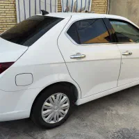 دنا پلاس دستی 5 دنده (صفر کیلومتر)