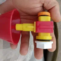 آبخوری اتوماتیک مرغ خروس جوجه