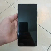 سامسونگ Galaxy A06 با حافظهٔ ۱۲۸ گیگابایت