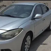 رنو فلوئنس E4