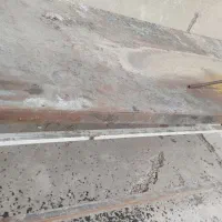 میز کار آهنی