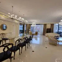 سجاد نیلوفر ۳۷۰ متر ۲ نبش با سرایداری معاوضه