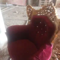 یک دست مبل سلطنتی