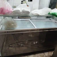دستگاه بستنی ساز و سه عدد یخچال وغیره 250ملیون|کافی‌شاپ و رستوران|قزوین, |دیوار