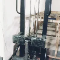 دستگاه پشت پا ایستاده تک پا