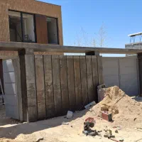 جوشکار ماهر یا نیمه ماهر