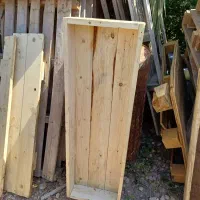 پالت چوبی بسیارتمیز|عمده‌فروشی|شیراز, ترمینال باربری|دیوار