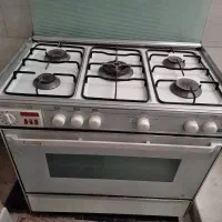 اجاق گاز پنج شعله فر جوجه گردون  سالم کم کار