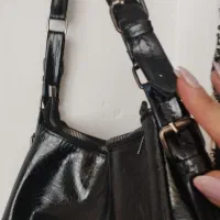 کیف دوشی مشکی رنگ چرمی