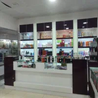 فروش فوری دکور کامل فروشگاه MDF هایگلاس آماده نصب|فروشگاه و مغازه|بندر ماهشهر, |دیوار